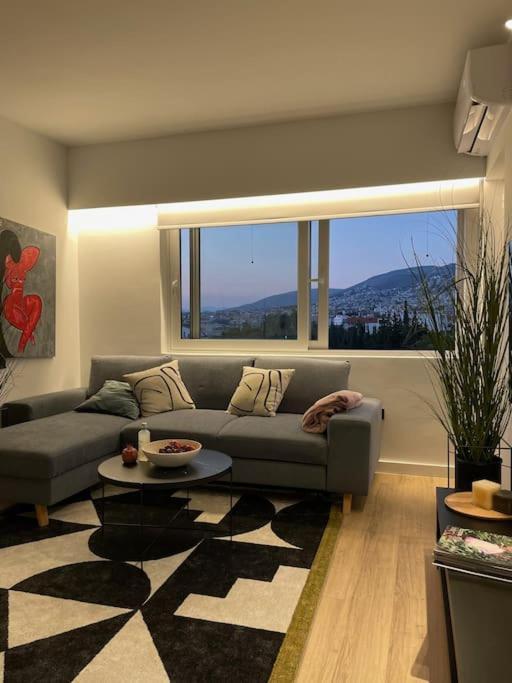 Cozy Apartment Opposite The Beach アテネ エクステリア 写真